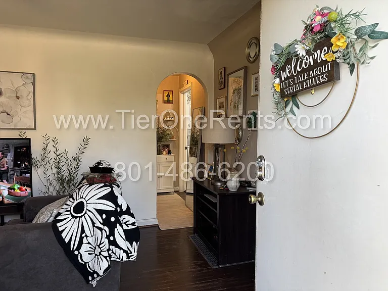 2275 E Atkin Ave — Photo 3