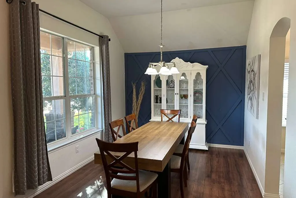 3 bed, 1933 sqft, $5,000 — Photo 3