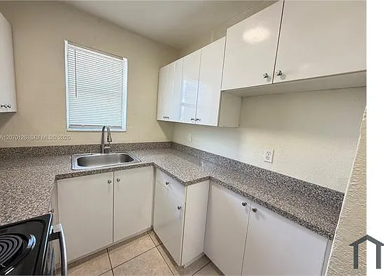 2 bed, 750 sqft, $1,750 — Photo 3