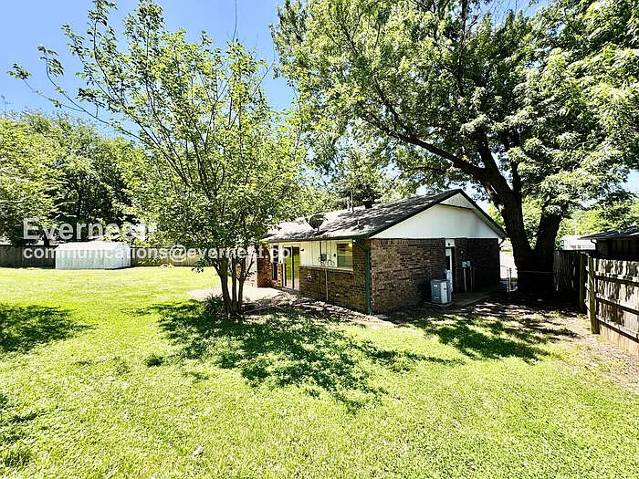 4325 S Ash Ave — Photo 22