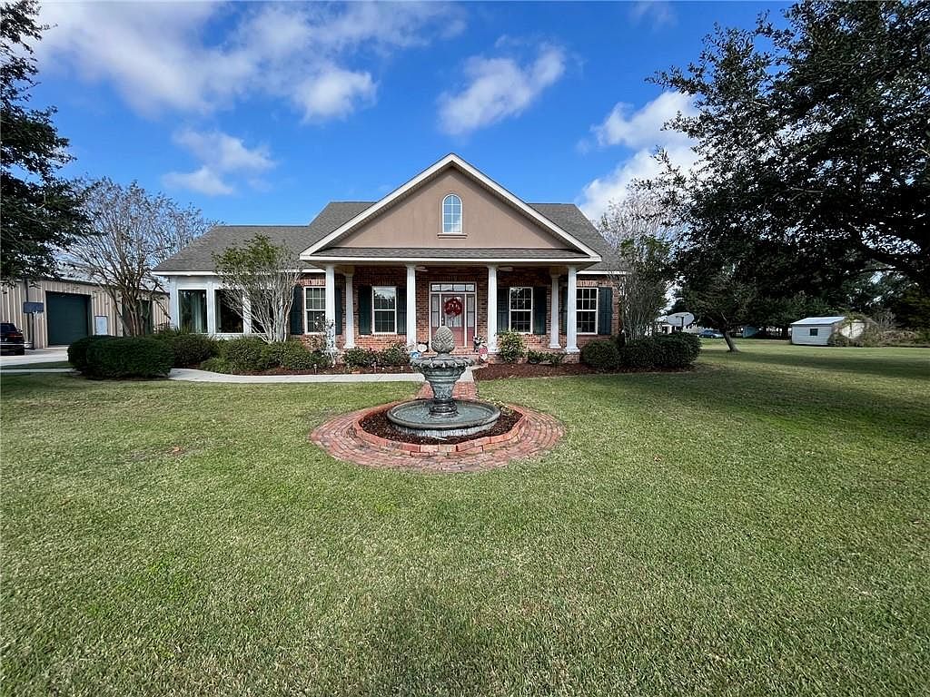 158 Mudge Ln, Belle Chasse, LA 70037 Zillow