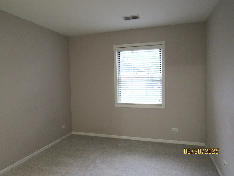 352 Pembroke Ct #5 — Photo 18