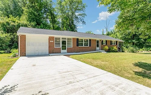 3035 Ridgemeadow Dr Photo 1