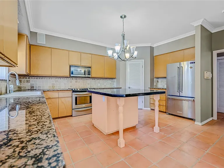 5917 Harvest Hill Rd — Photo 18