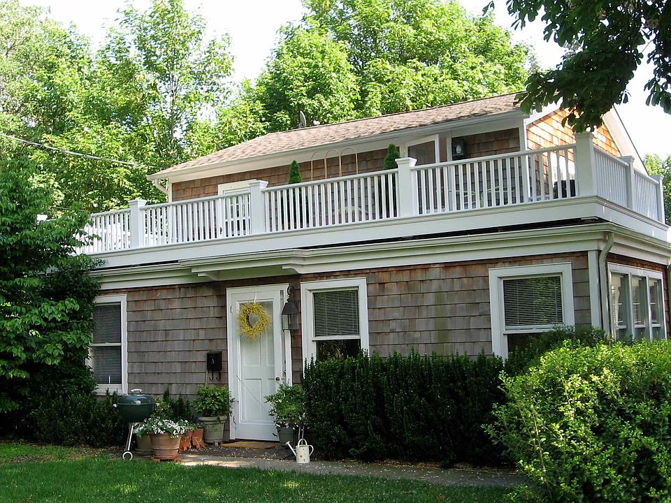 1st image of 106 Meeting House Ln APT C