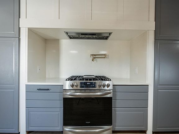 4th image of 3720 Nubes Dr
