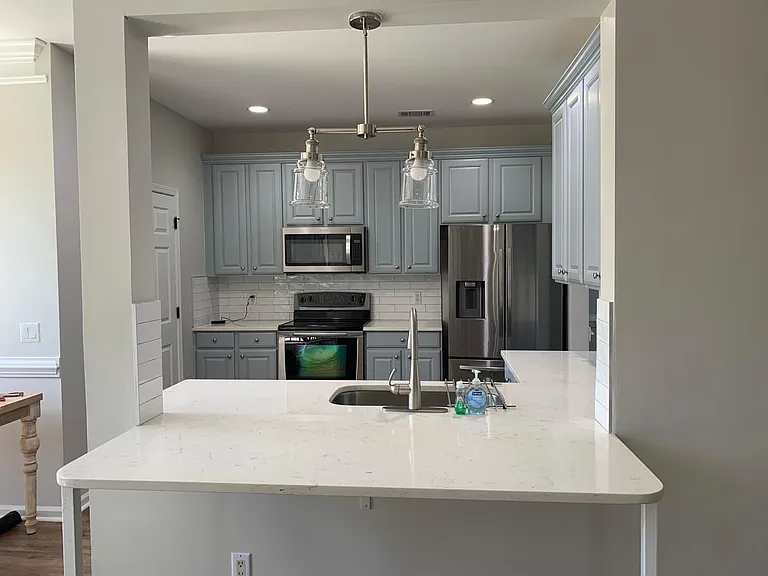 4 Ashley Crossing Dr — Photo 13