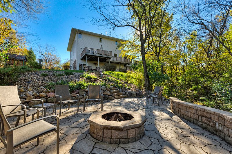 1st image of 36743 Deerfield Dr
