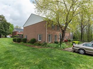 8316 Knights Bridge Rd, Charlotte, NC 28210