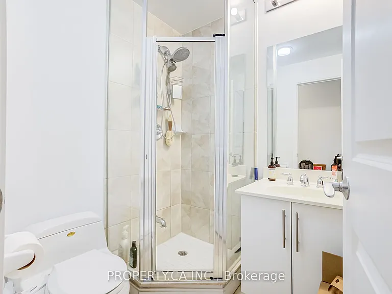 88 Broadway Ave #1407 — Photo 21