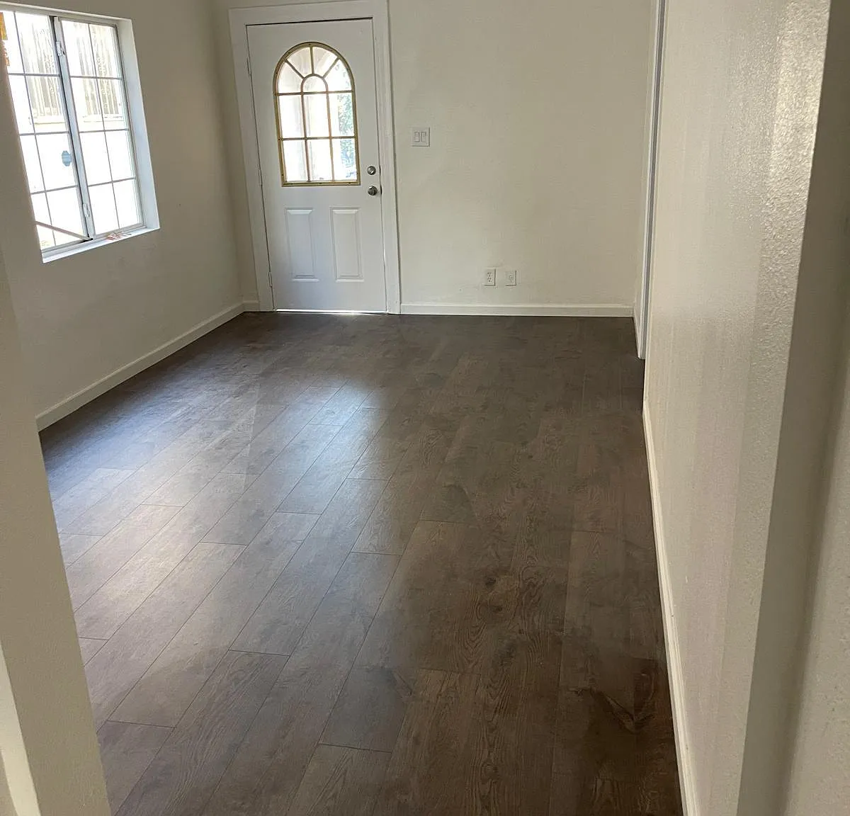2 bed, 1000 sqft, $2,399 — Photo 1