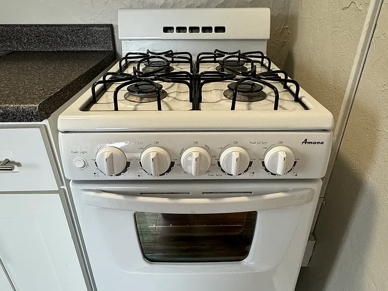 15707 Detroit Ave #14 — Photo 9