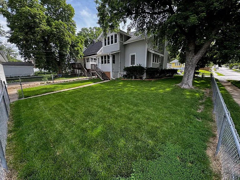 2356 S 35th Ave — Photo 12