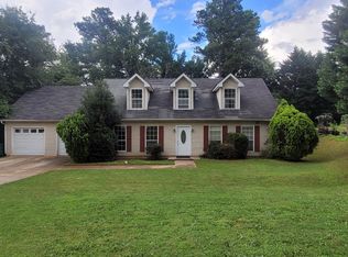 6468 Berryvale Dr, Lithonia, GA 30058