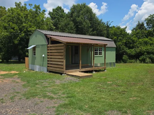 1303 Avenue 3 SE, Atkins, AR 72823