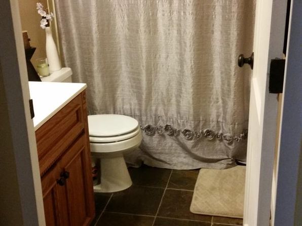 2066 Morningview Rd, Dubuque, IA 52001