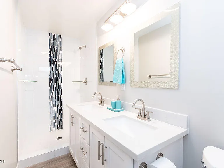 332 W Alice Ave — Photo 12