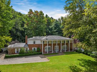 11 Pettit Ln, Pound Ridge, NY 10576