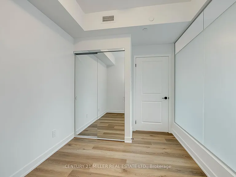2075 Lakeshore Rd #319 — Photo 25
