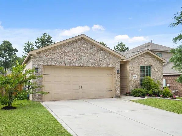 8858 Oval Glass Street, Conroe, TX 77304