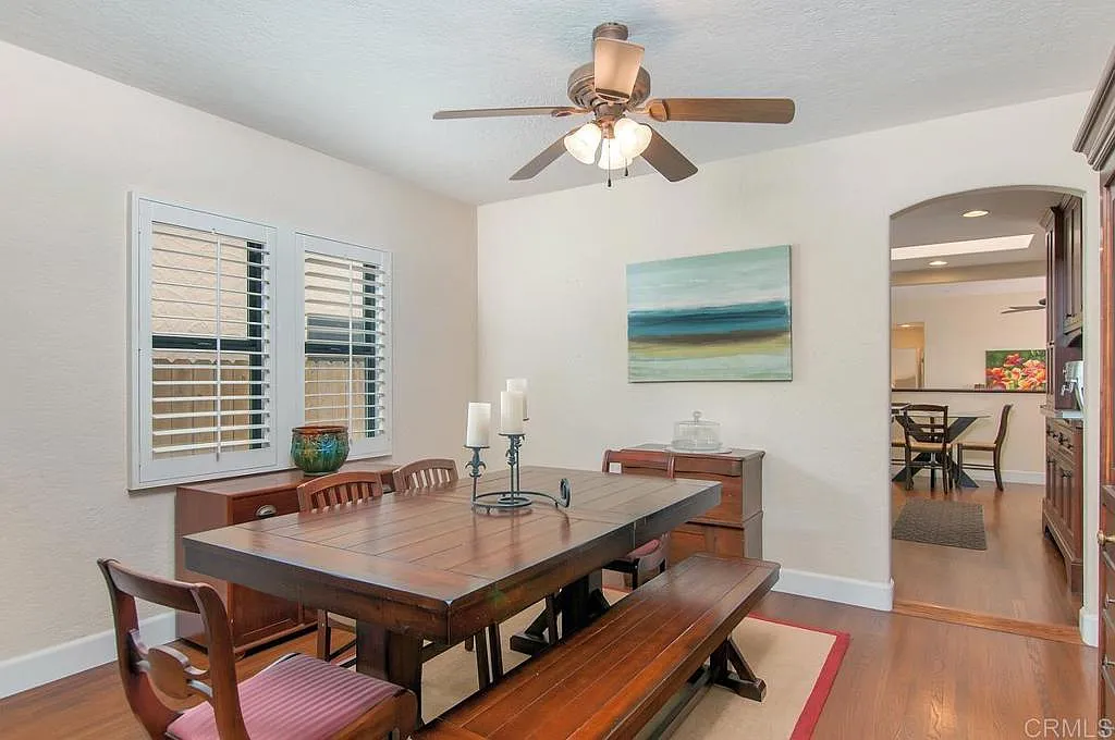3 bed, 2.5 bath, 1800 sqft, $8,500 — Photo 3