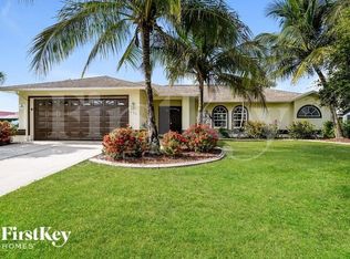 1210 SE 33rd St, Cape Coral, FL 33904