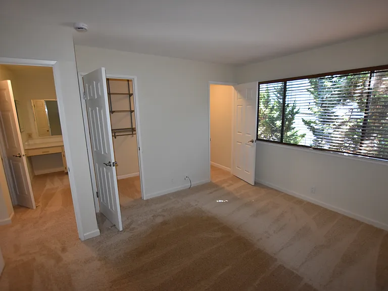 185 Union Ave #18 — Photo 7