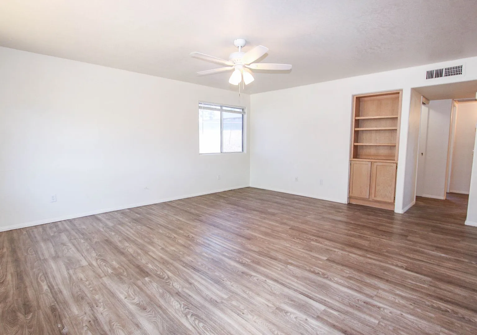 7100 E. Spouse Drive — Photo 3