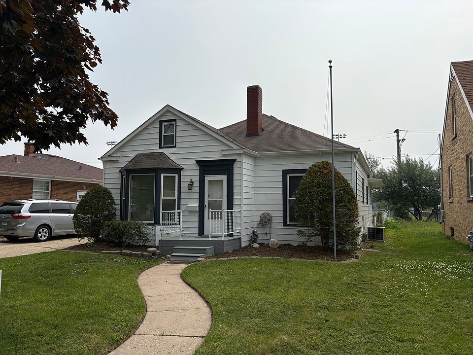 1st image of 111 N Martin Ave