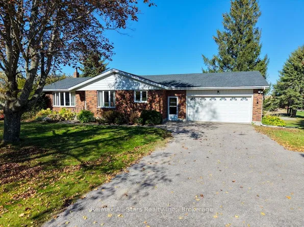 1067 Fleetwood Rd, Kawartha Lakes, ON L0B 1K0