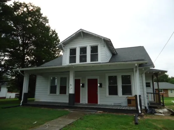 120 Hurt St, Danville, VA 24540