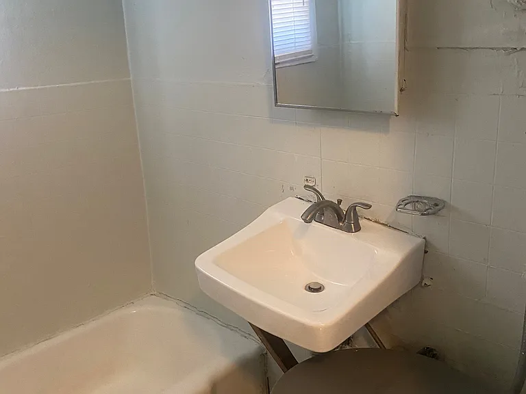 2219 S Liberty St #7 — Photo 10