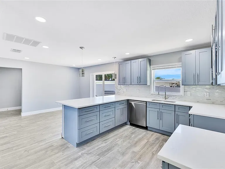2419 Orange Center Blvd — Photo 11