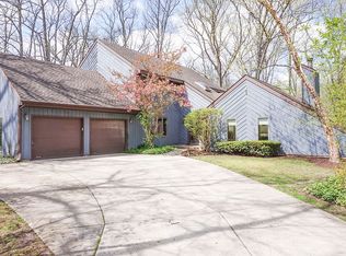 22210 S Galahad Dr, Joliet, IL 60404