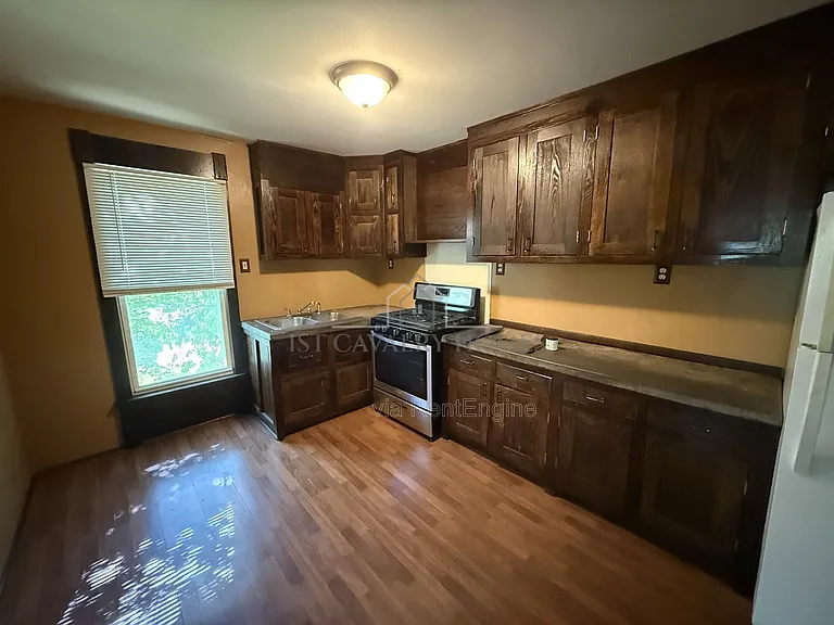 1076 Ackley St #2 — Photo 19