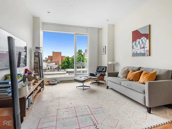 120 N 7th St APT 3G, Brooklyn, NY 11249