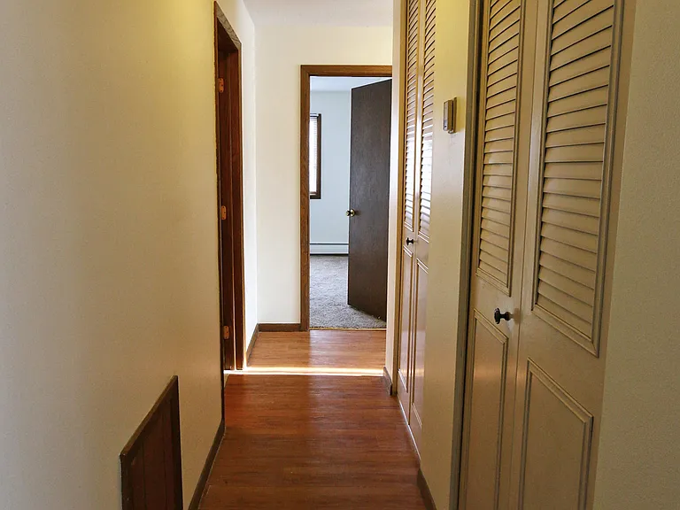 Alpine Apartments — Photo 18