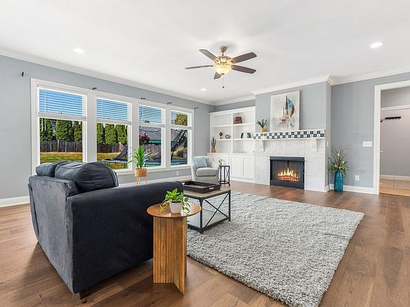 4th image of 4367 Martha Ct