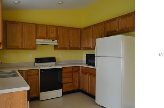 5th image of 3806 Springlake Village Ct