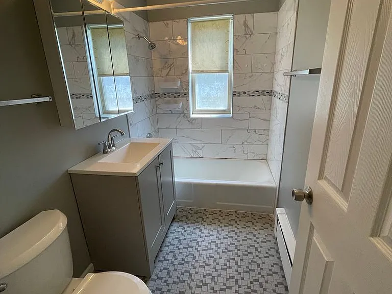Welcome Home to 300 N Brockway Court — Photo 28