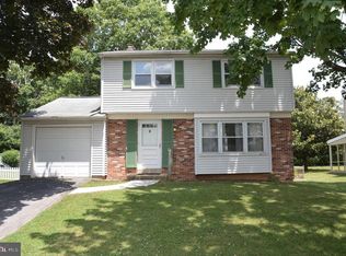1629 Princess Anne Dr, Lancaster, PA 17601