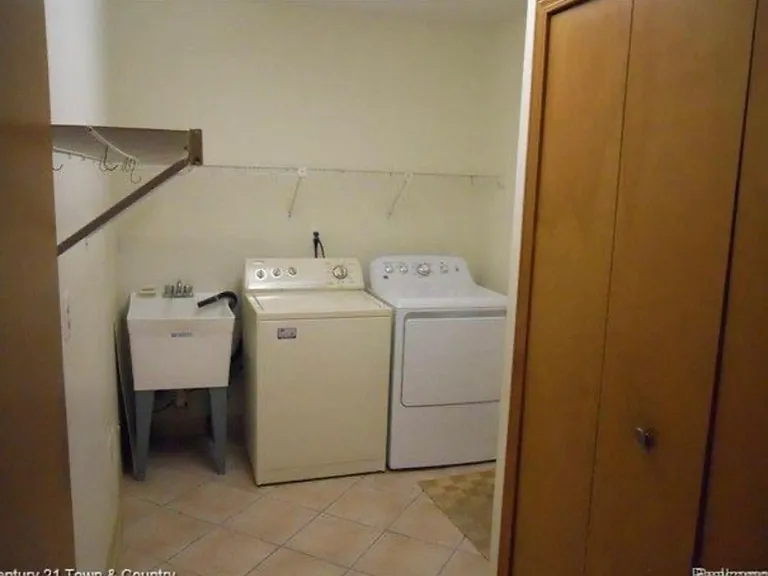 1339 Prosper Dr — Photo 16