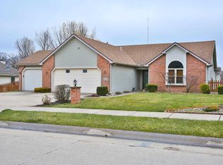 2817 W Windrush Dr, Fort Wayne, IN