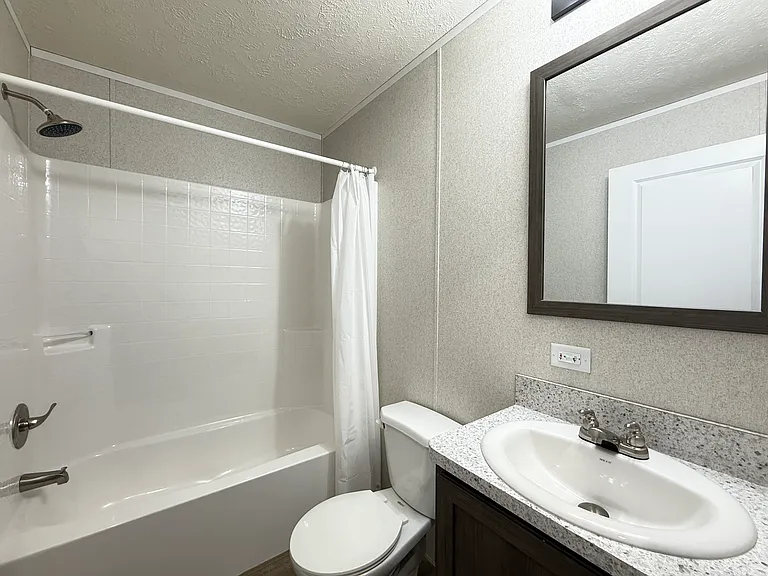 29800 Guilford Cir #71 — Photo 10