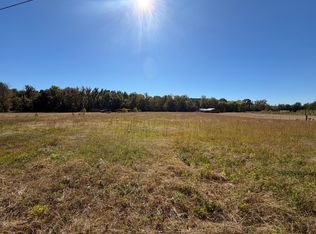 1053 Danville Rd, Big Sandy, TN 38221