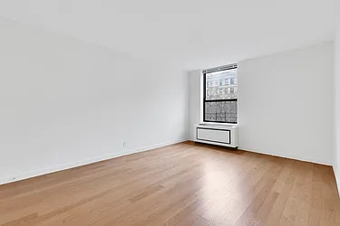 Rented by Cooper & Cooper Real Estate