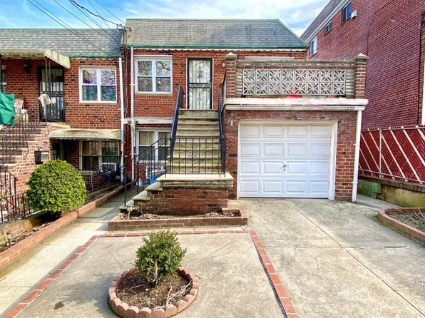 2047 48th St, Astoria, NY 11105