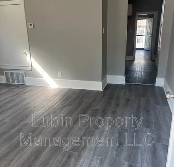 330 Lema Pl — Photo 6