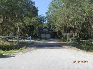 818 Lightfoot Rd, Wimauma, FL 33598