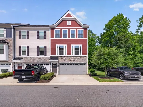 954 Gabion Way, Chesapeake, VA 23323